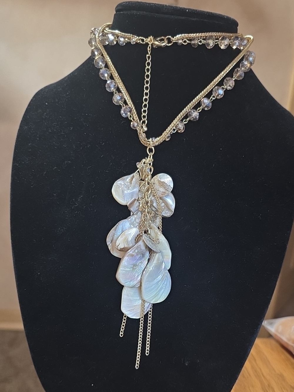 Gold-Tone Shell Pendant Necklace with Iridescent Beads